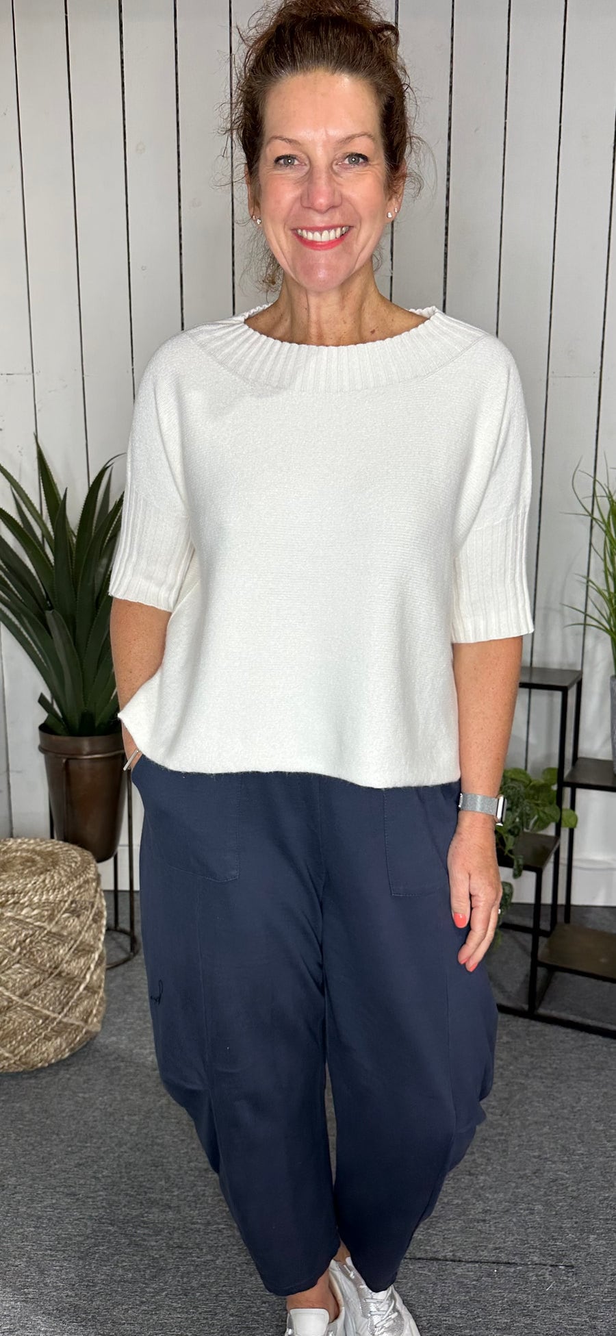 Made in Italy Drop Shoulder Relaxed Top Jumper with Midi Sleeve One Size 8-16 - Sleek Styles